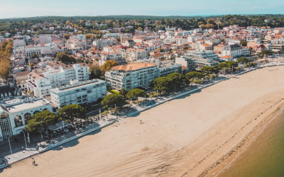 Arcachon entre dunes légendaires et pinèdes apaisantes
